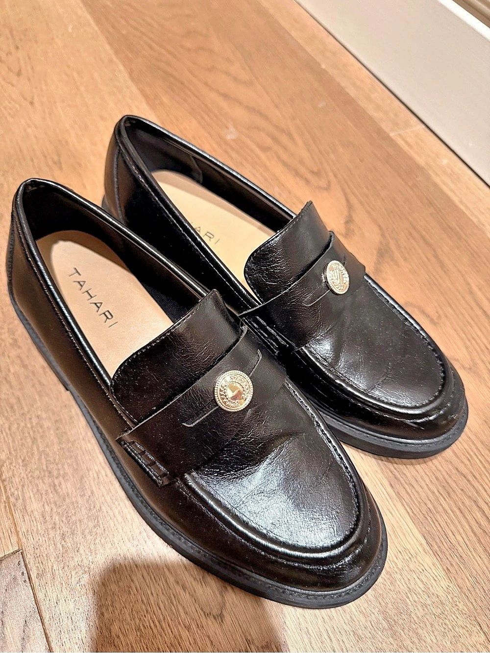 Tahari Black Loafers Gold-Tone Hardware